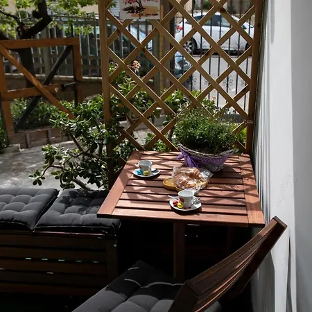 L' Albero Di Giada 住宿加早餐酒店