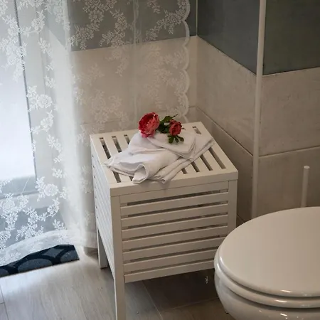 L' Albero Di Giada Bed & Breakfast Caserta