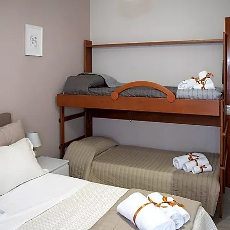 L' Albero Di Giada Bed & Breakfast 3*