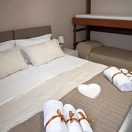 L' Albero Di Giada Bed & Breakfast 3*