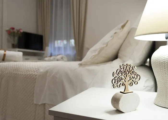 Bed and breakfast L' Albero Di Giada 3*