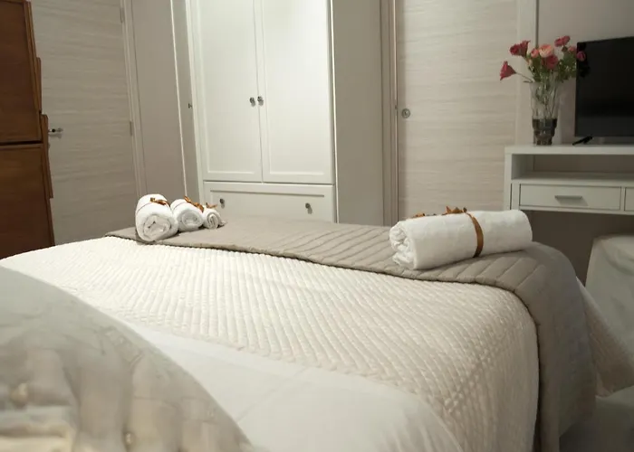 L' Albero Di Giada 住宿加早餐酒店 3*